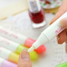 Beauty Corrector Pen Gel Nail Polish Remover Cleaner Mistakes Varnish Nail Polish Remover Pen Color Random