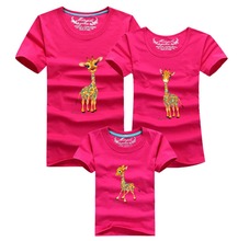 4XL Plus size women men teenager clothes summer casual giraffe t shirt to mother father mother daughter son family look clothing