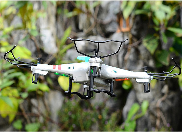 GPTOYS H2O Aviax Waterproof 3D Eversion 6-Axis Gyro Headless Mode RC Quadcopter RTF 2.4GHz