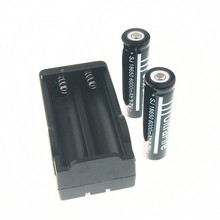 2pcs/lot 3.7V 18650 UltraFire 6000mAh Li-ion Rechargeable Battery With Dual Battery Charger For Flashlight Torch Free Shipping