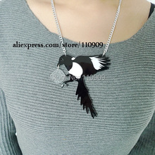 144N  Acryli laser jewlery bird pendat necklace