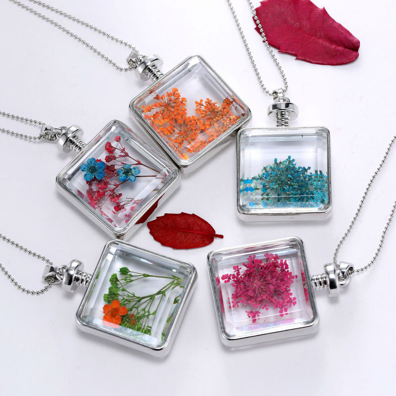 Silver Plated Square Shape Glass Bottle Mini Dried Flower Pendant Necklaces of Women Wholesale Jewelry Flower Necklace N024 23\'\' N024-D3