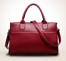 Valentine New 2015 Women Bag Famous Brand Leather Handbags Ladies Evening Clutch Hand Bags China Designer Outdoor Sports Handbag
