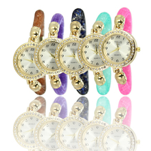 Nuevo modelo alta calidad de cuarzo reloj pulsera moda mujer / hombre reloj Ladies que muchos coloreen rojo / azul / color de rosa / brown M18