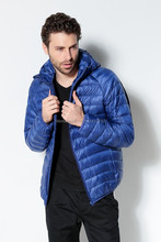 Men’s Portable Ultra Light And Warm Down Parka Autumn Winter Packable Lightweight Duck Down Jacket Hooded S- XXXL