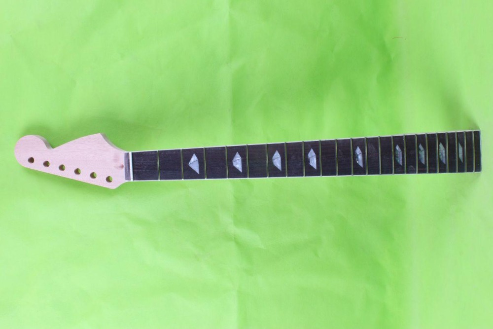 Фотография 25.5"    Electric guitar neck      mahogany made Bolt on rosewood     fingerboard fine quality  22  fret  002#