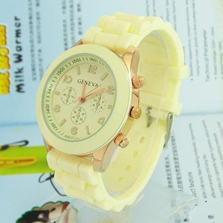 Casual Watch Geneva Unisex Quartz watch 14color men women Analog wristwatches Sports Watches Rose Gold Silicone