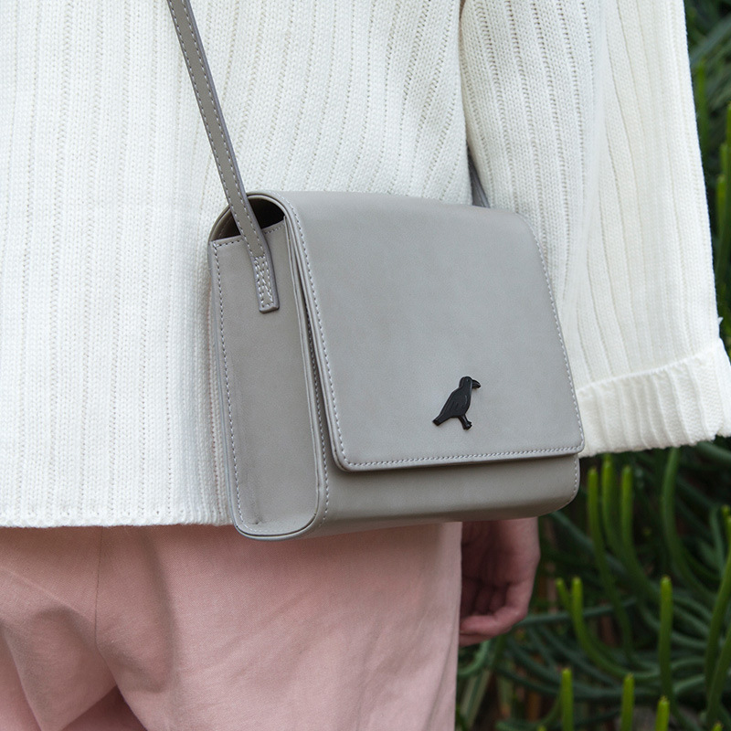 YIZI Birds series creative lovely fresh woman pu messenger bag