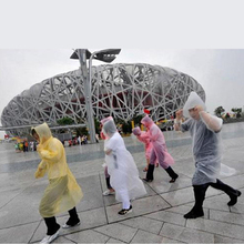 2pcs/lot Disposable raincoat outdoor cycling Tours men and women of disposable drifting surfing fishing raincoat portable poncho