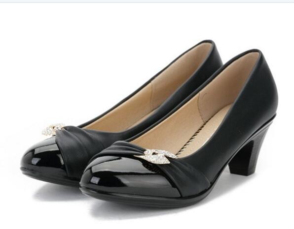 2016 Spring Summer Women Pumps Genuine Leather Low Heel Women Office Shoes Rhinestone Black High Heels