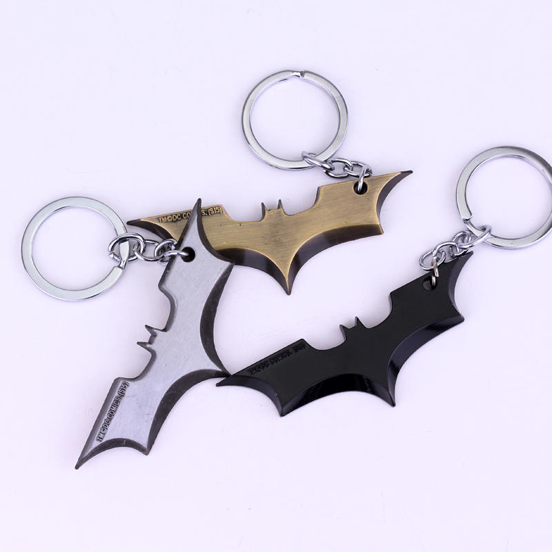 BATMAN METALLIC CHROME CHUNKY KEYRING BATMAN KEY RING BATMAN THE DARK KNIGHT