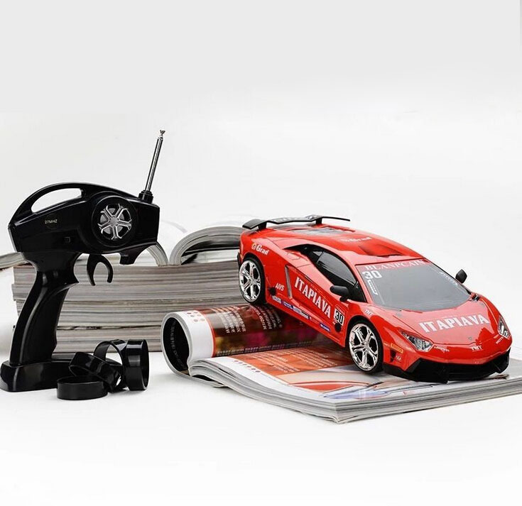 Free shipping High Performance Fast speed 4WD RC Drift Car