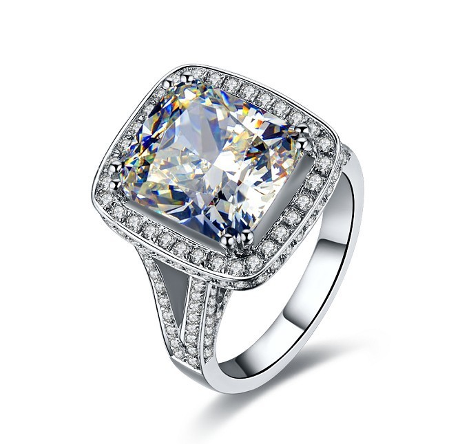 Cushion cut diamond rings for sale