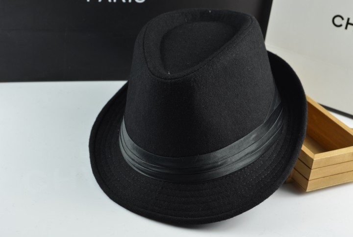 Preto-2014-novos-pequenos-fedoras-masculino-chap%C3%A9u-jazz-feminino-moda-ver%C3%A3o-preto-gorro-de-l%C3%A3-ao-ar