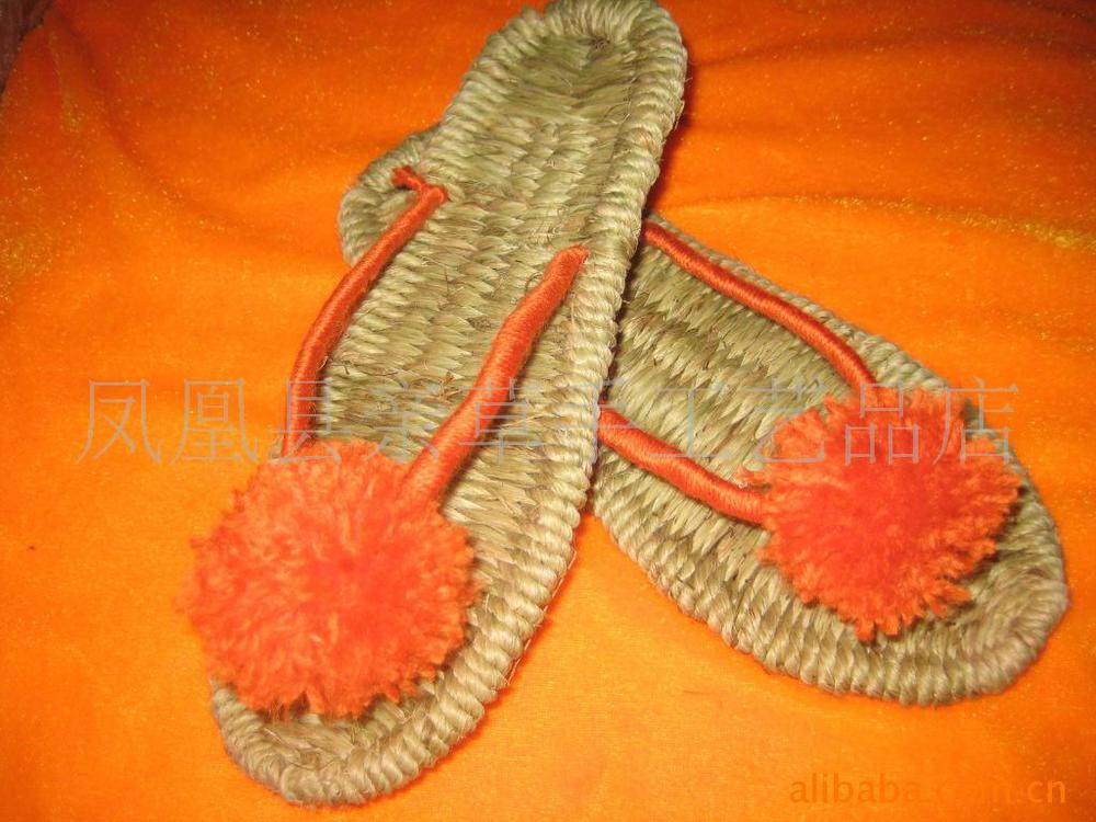 Supply handmade sandals slippers hemp shoes wholesale sandals shoes straw crafts