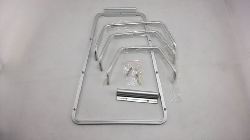 1116834715_2138112430