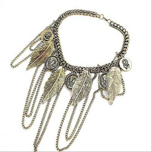 2015 Vintage Multi Layer Feather Chian Necklaces Pendants Punk Alloy Flowers Chunk Statement Necklace Choker Women