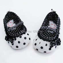 Fashion Cotton Cloth Girls Shoes Lace Butterfly Embroiderd Sole Shoes for Kids Cute Toddler Shoes Free