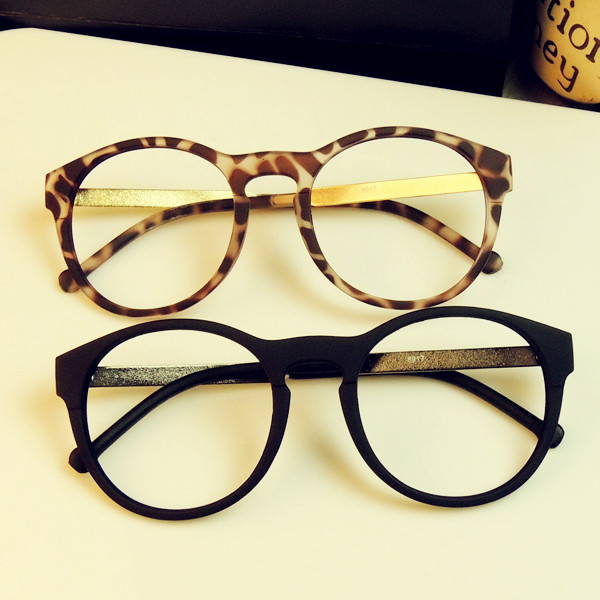Round Eyeglass Frames images