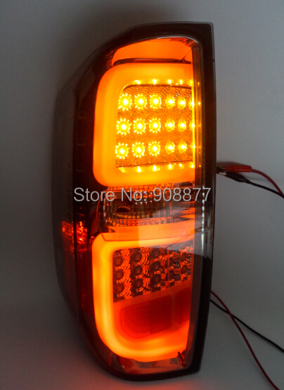 2014 toyota trunda tail light turn light brake light.jpg