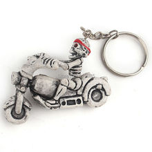 Clearance Sale 1Pc Motorcycle Bicycle Skull Charms Keychains Vintage Skeleton Key Ring Keyfob Jewelry Creative