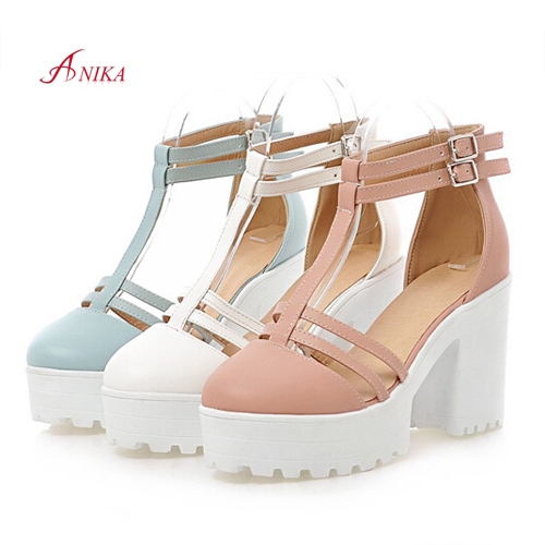 http://g02.a.alicdn.com/kf/HTB1hIydHFXXXXaKapXXq6xXFXXX4/New-2015-font-b-Fashion-b-font-Gladiator-Platform-font-b-Sandals-b-font-Women-Personalized.jpg