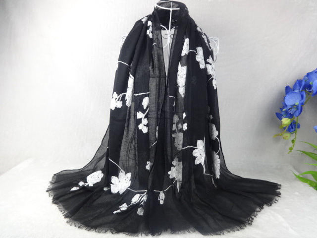 Nice Floral Embroider Cotton Plaid  Scarf Women  2015 New Arrival  Muslim Cape Muslim Hijab,Poncho,Cape,
