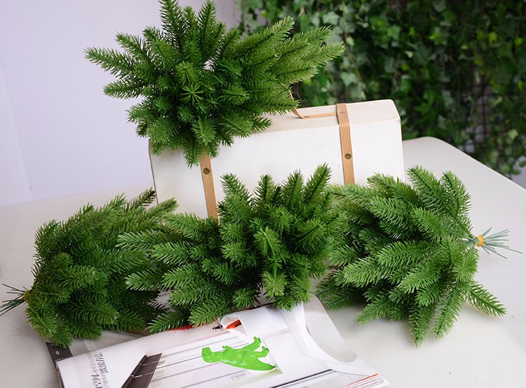 2019 Wholesale Christmas Trees Decorative Pine Simulation Plant