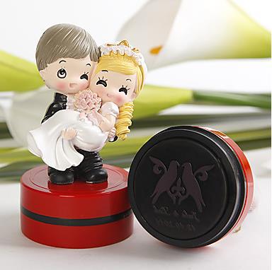 Shipping Personalized Bride & Groom Stamp Wedding Favors And Gifts ...