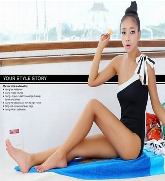 2015 One shoulder sexy wetsuit girls summer swimming dress simple graceful swim dress lady beach cloths with bra swim BIKINIs