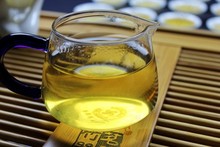 Free shipping Pu er tea 357g Ancient Chinese menghai puer tea Slimming beauty organic health puerh
