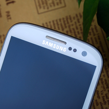 I9300 Original Unlocked Samsung S3 S III Cell phones Quad Core 4 8 8MP NFC GPS