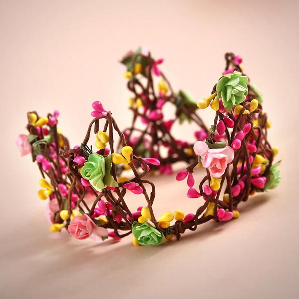 Tiaras Girl flower Kids.jpg Vine Green Pip Pink Crowns Flower crowns For Berries  And vine