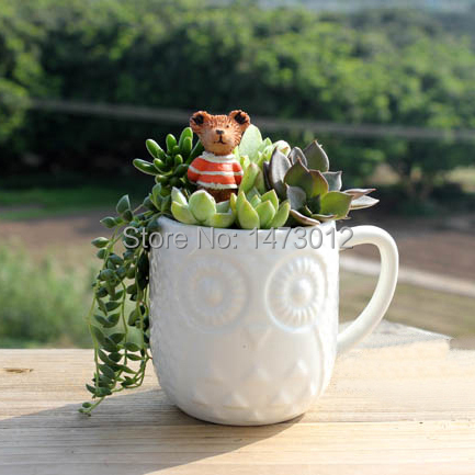 2014 New Creative Owl Pattern White Relief Ceramic Cups Good Looking Coffee Mugs Good Quality Fashion