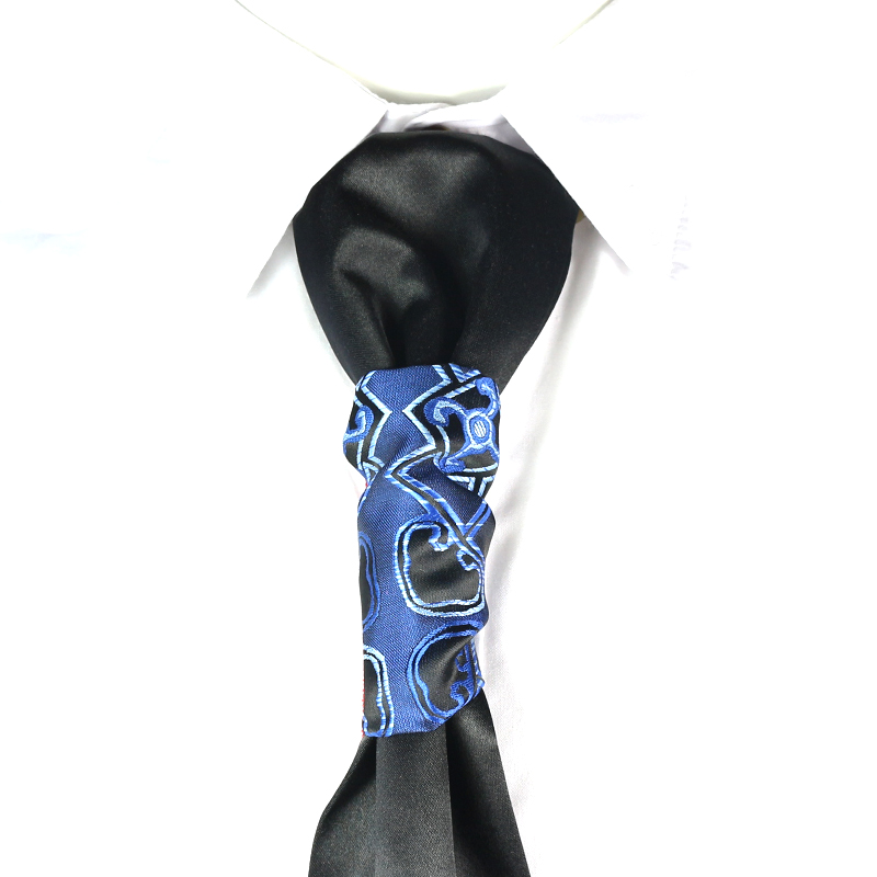loose neck tie