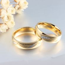 Vnox Jewelry Fashion Men and Women Wedding Rings 18K Gold Plated Rings Stainless Steel Couple Wedding