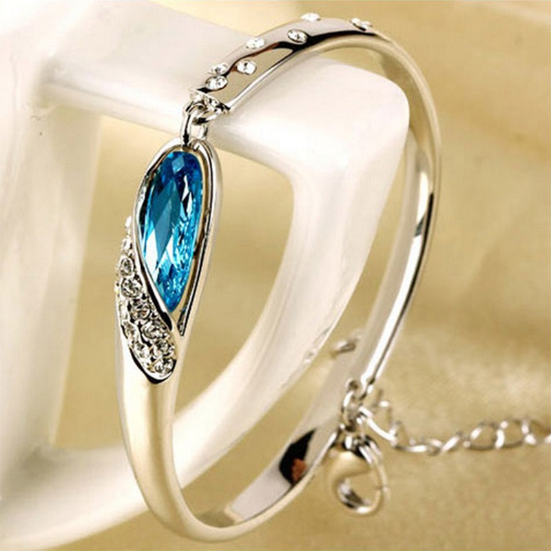 Hot Sale Women Crystal Bracelet Vintage 925 Silver Bracelet in Jewelry Romantic Gift