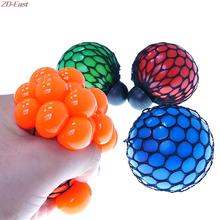 2016 Novelty Squeezing Cute Soft Rubber Vent Grape Ball Decompression Hand Wrist Toy squeeze toy