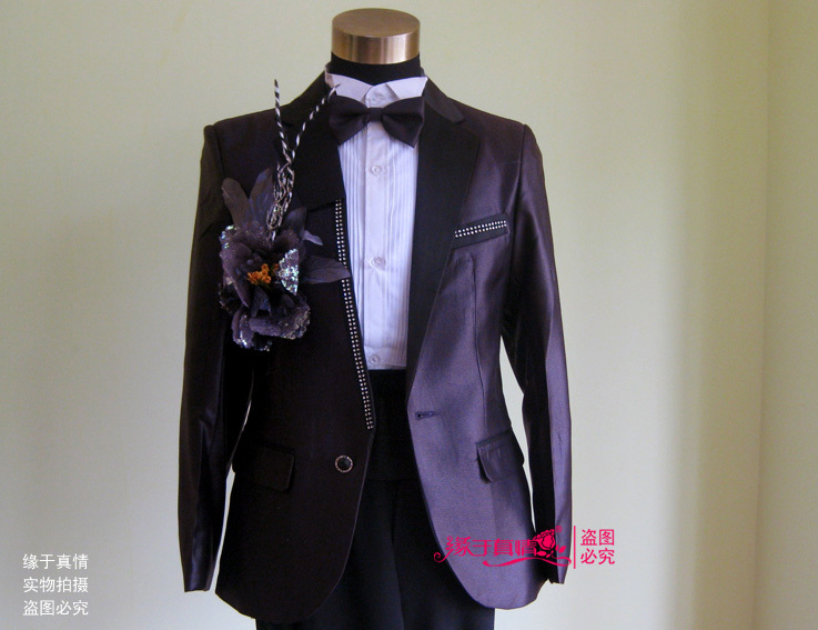 http://g02.a.alicdn.com/kf/HTB1jg0OLXXXXXaQXpXXq6xXFXXXl/Multicolor-Men-s-Wedding-Suit-or-Stage-font-b-Host-b-font-font-b-Clothing-b.jpg