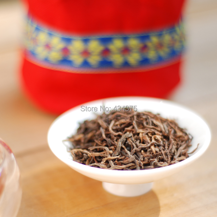 Pu Er Tea Court level mellow flavor cooked tea Menghai tea rations high cost of tea