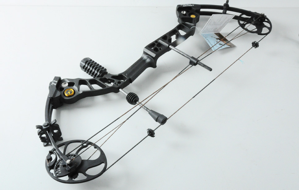Left handed Black Hunting compound bow and arrow set Draw weight 15 70Lb adjustable Archery CNC