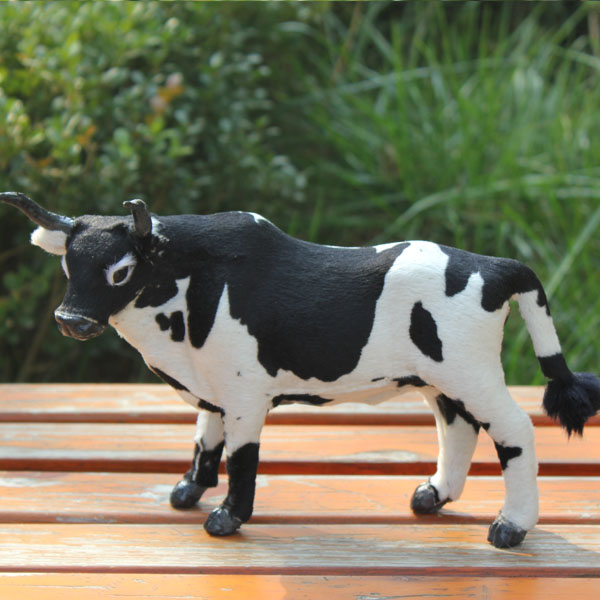 plastic cow yard ornaments