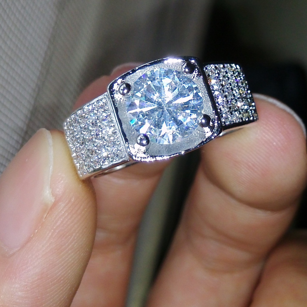 Victoria Wieck Noble Jewelry Men's 925 Silver Round Cut Simulated