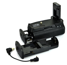 New Vertical Battery Hand Grip Pack For Nikon D3100 D3200 D3300 D5300 D5500 as MB-D31 DSLR Digital SLR Camera+ AA Battery Holder