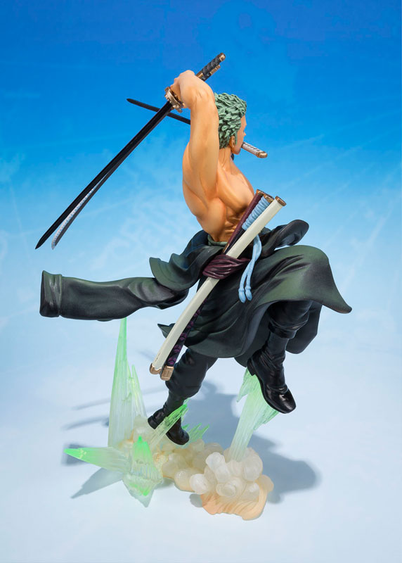 ONE PIECE Roronoa Zoro Action Figure Statua Ultragari Figuarts Zero Bandai 15