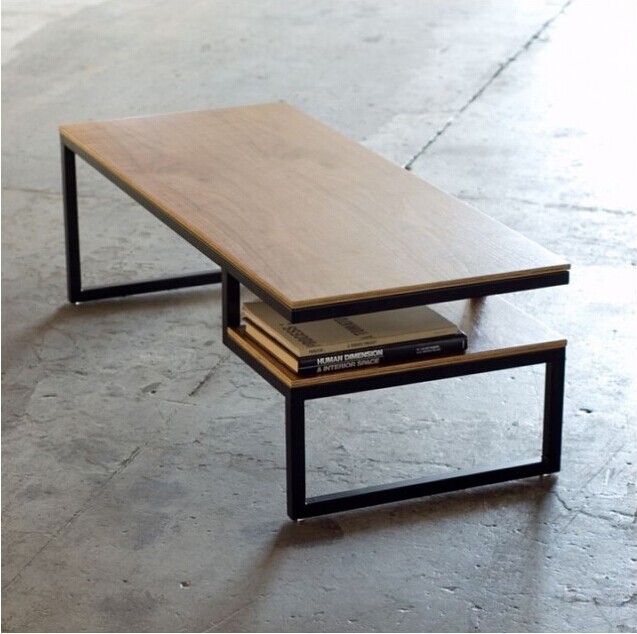 Table contemporaine bois fer