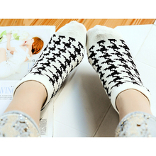 1 pair Soft Pure Socks Elastic Low Cut Grids Stripes Ankle Socks Cotton Houndstooth Sport Exercise