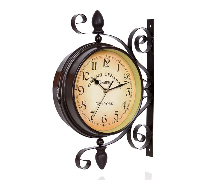 Free Shipping 2016 Fashion Rotating Rustic Wrought Iron Double Face Wall Clock Vintage Silent Movement Art Decorative