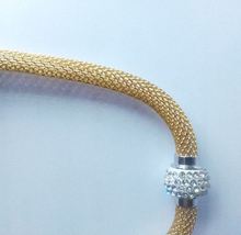 The latest luxury 18k gold necklace inlaid dazzling rhinestone necklace 45cm magnet connected glittering jewelry