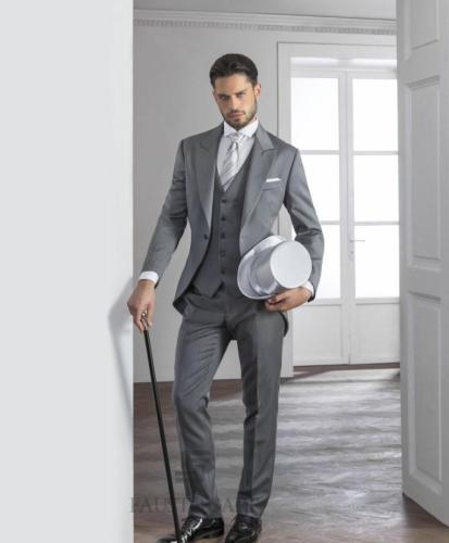 2015 Costom Made Handsome 3 Piece Mens Slim Suits Groom Tuxedos Wedding Suits Gentleman Suits Blazer+Pants+Vest